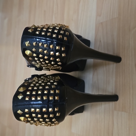 BONGO Black Suede/Gold Beaded High Heel Platform Booties Back Zipper Size 9 - Picture 7 of 11